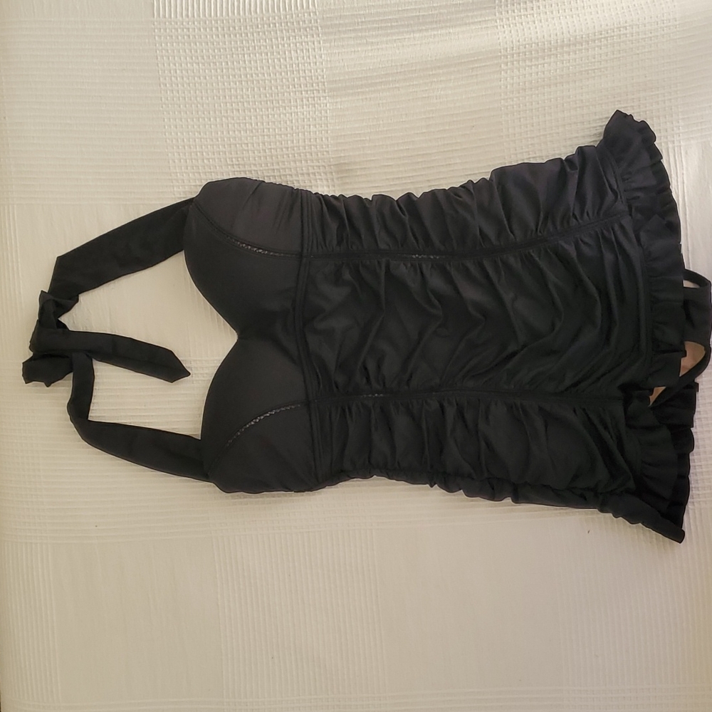 Jantzen Iconic one piece, Black, size 8 $175- now $110